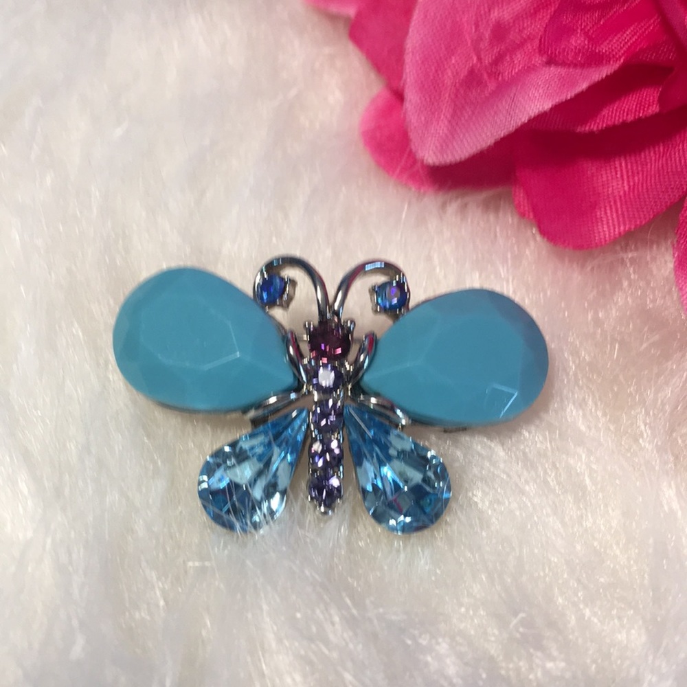 Jeweled pin